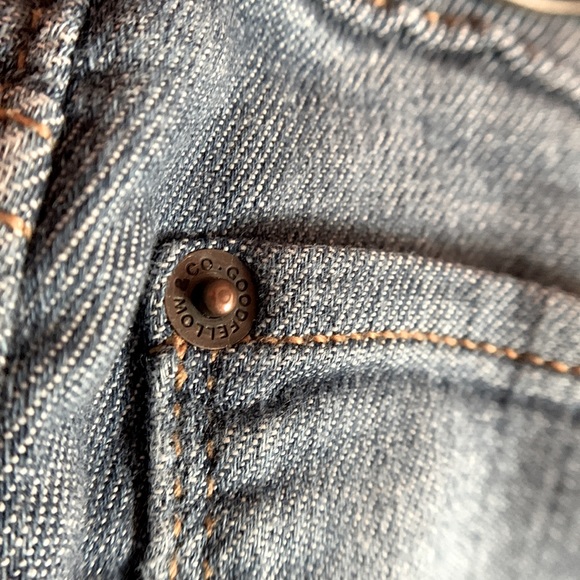 Jeans - Picture 3 of 3